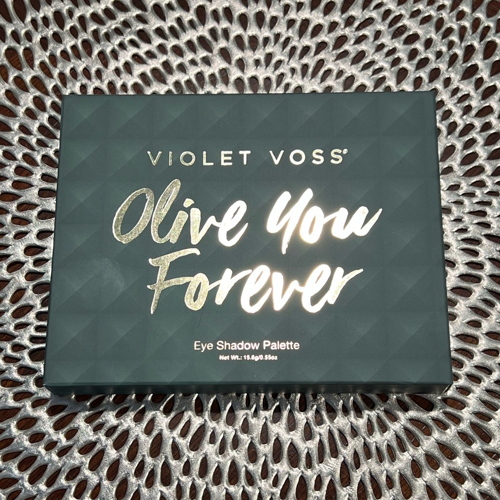 *NEW* VIOLET VOSS Olive You Forever Eyeshadow Palette